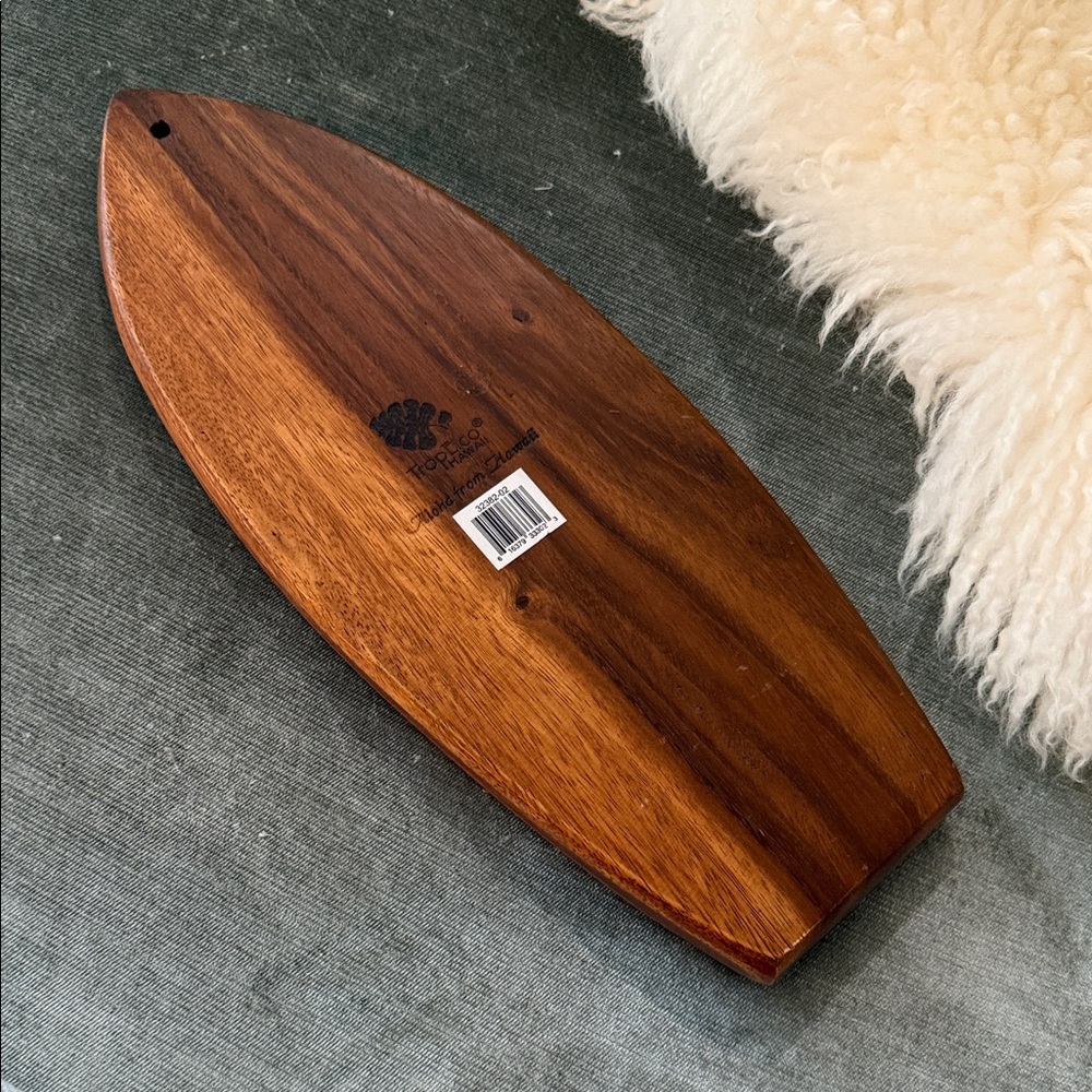 NWT TropEco Hawaii Wooden Cutting Board